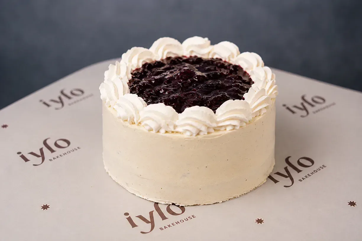 Vanilla mixed berries